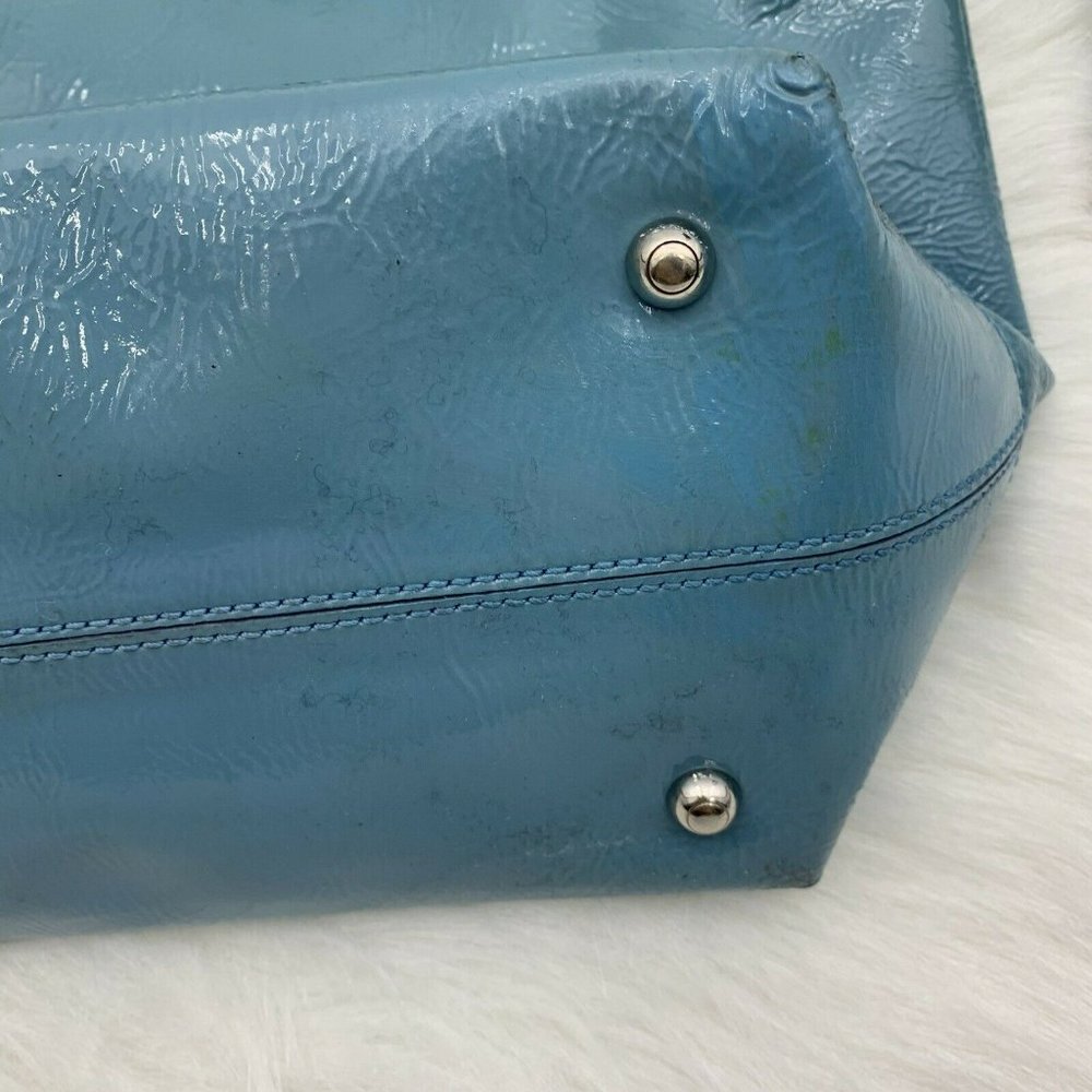 Tod's Vertical Restyled D-Bag Patent Leather Purse - Picture 4 of 16